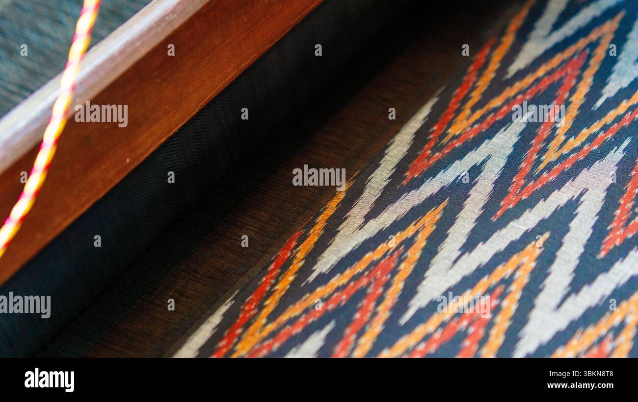 Ikat uit Indonesië IBR0078 - Rinie Batiks