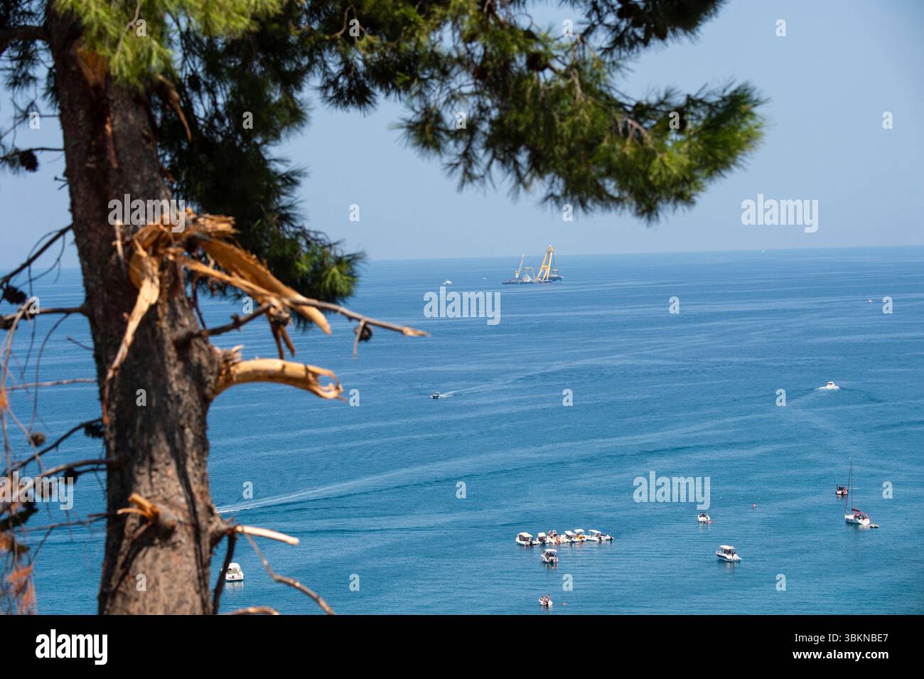 The hull of the superyacht Bayesian, which sank near Palermo, Sicily ...