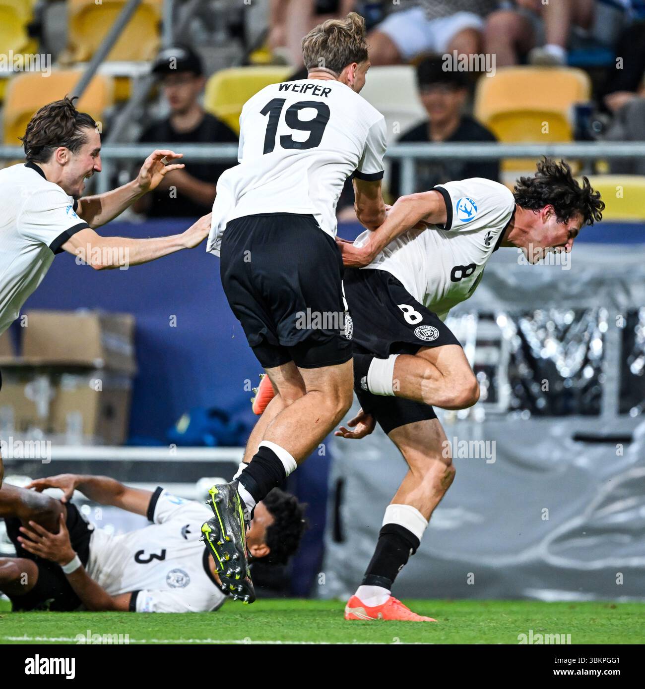 Van Rohl DUNAJSKA STREDA - Marlin Rohl of Germany U21 celebrates the 3-2 at the ...