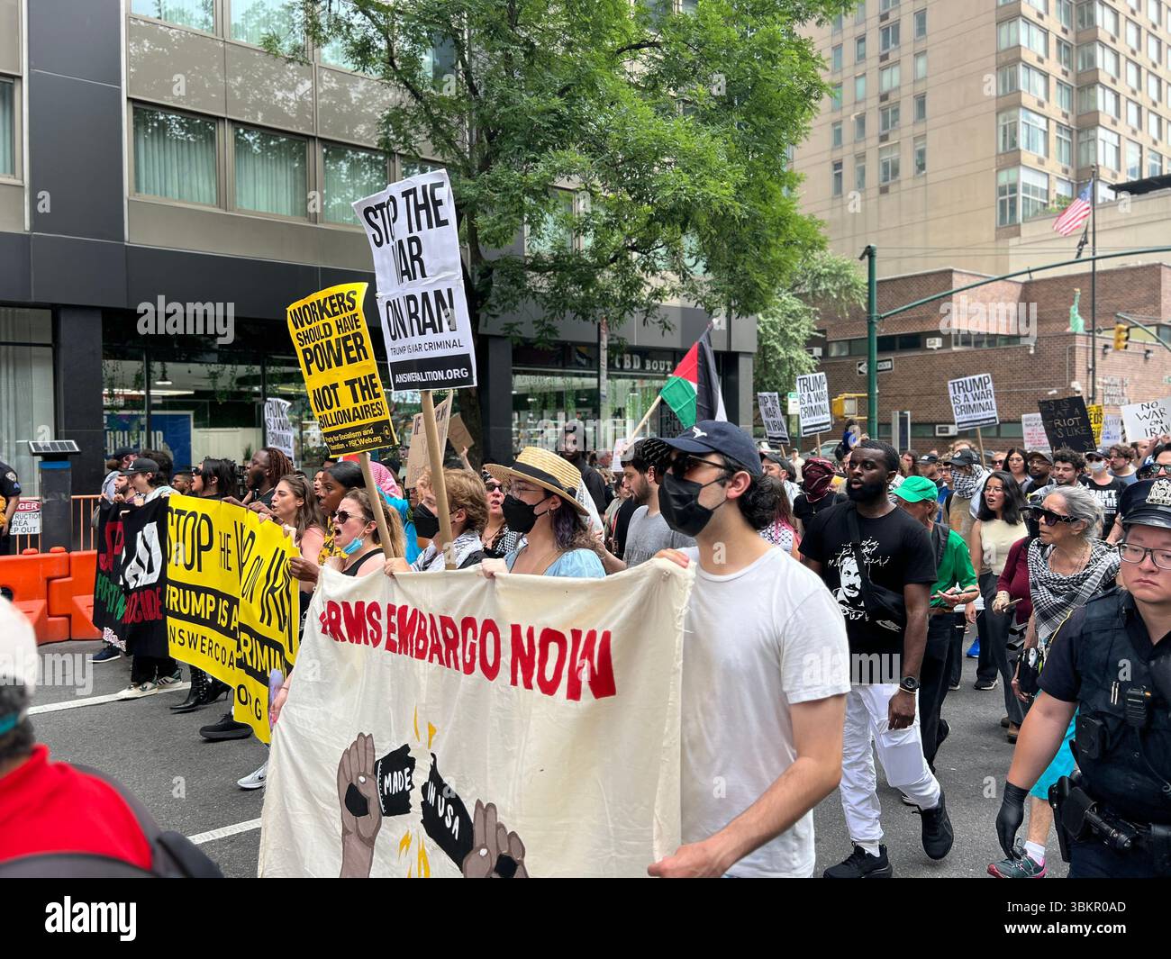 Aggressive Protesters New York, United States. 22th June, 2025. A diverse group of anti-war ...