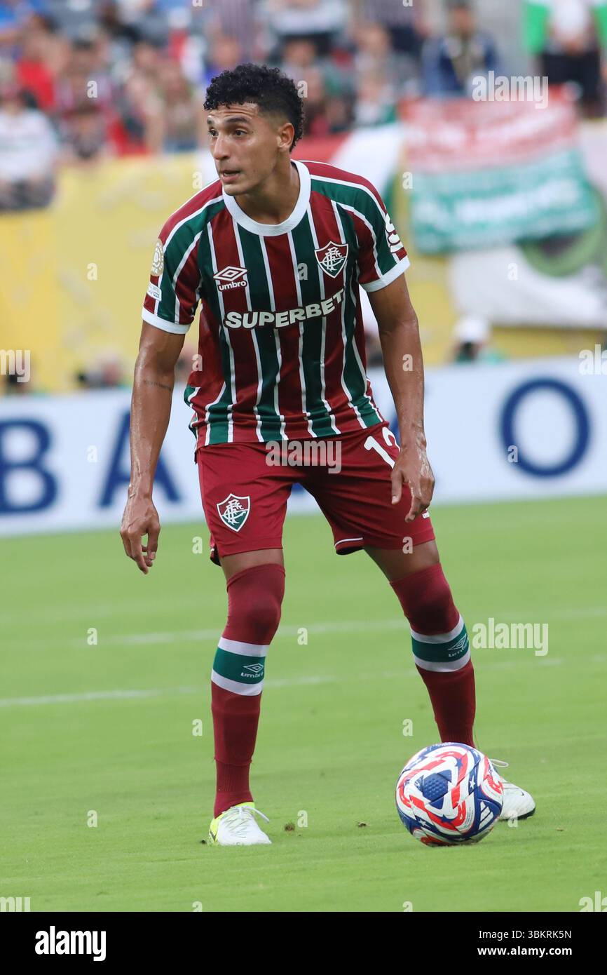 East Rutherford, New Jersey, USA. 21st June, 2025. Gabriel Fuentes #12 ...