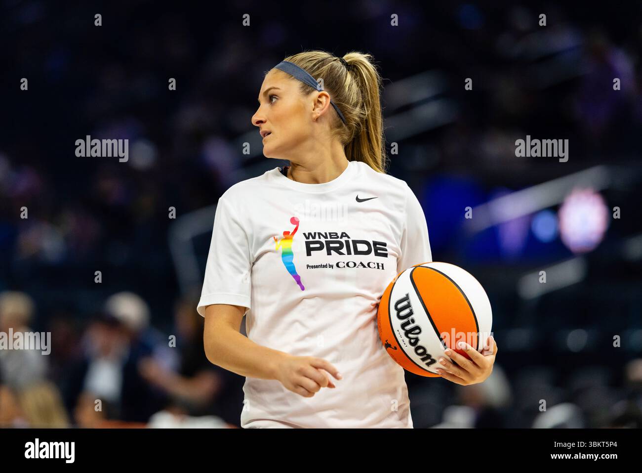 SAN FRANCISCO, CA - JUNE 22: Connecticut Sun guard Jacy Sheldon (4 ...