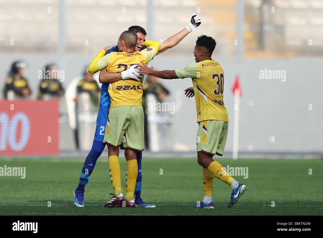 Lima, Peru. 18th May, 2025. Matias Vega, Fabio Agurto and Jose Soto of Juan Pablo II during the Torneo Apertura Liga 1 Te Apuesto 2025 match, date 13 between Juan Pablo II College and Universitario de Deportes played at National Stadium on May 18, 2025 in Lima, Peru. (Photo by Miguel Marruffo/PRESSINPHOTO) Credit: PRESSINPHOTO SPORTS AGENCY/Alamy Live News Stock Photo