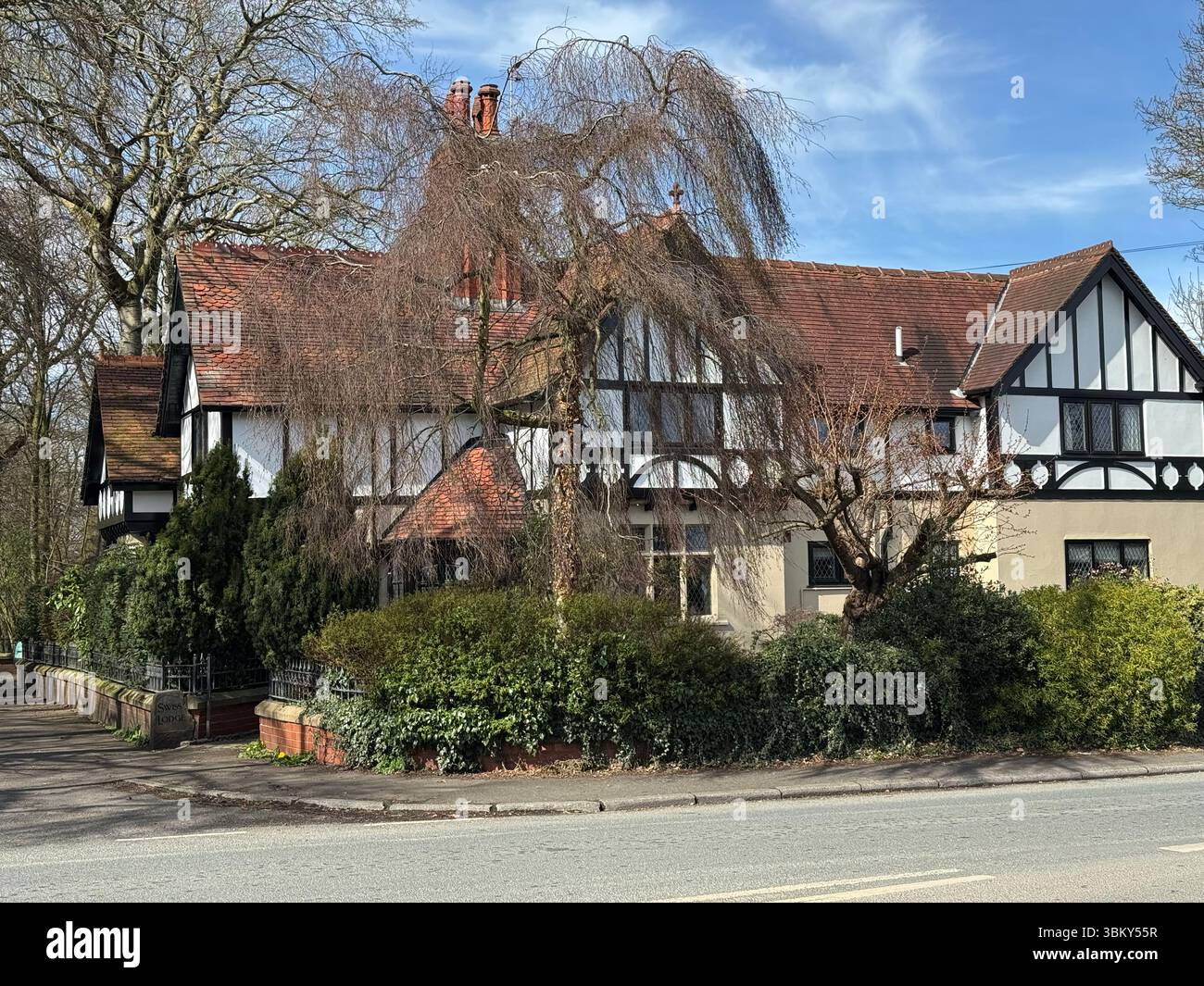 Country house in Green Drive woodland, Lytham St Annes, Lancashire, England, UK - Smartphone Captured Stock Image