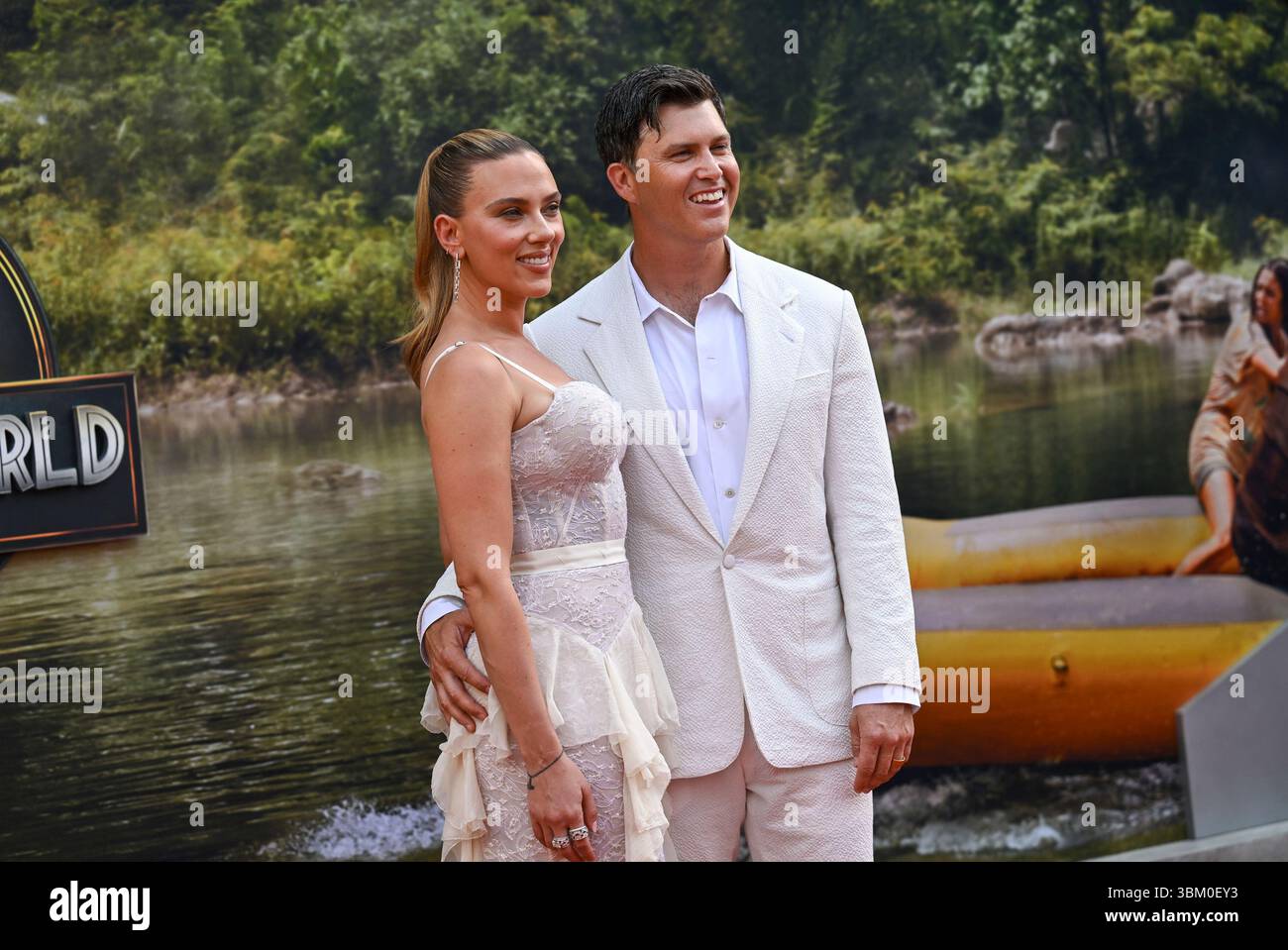 Scarlett Johansson left and Colin Jost attend the quot Jurassic World Scarlett Johansson left and Colin Jost attend the quot Jurassic World