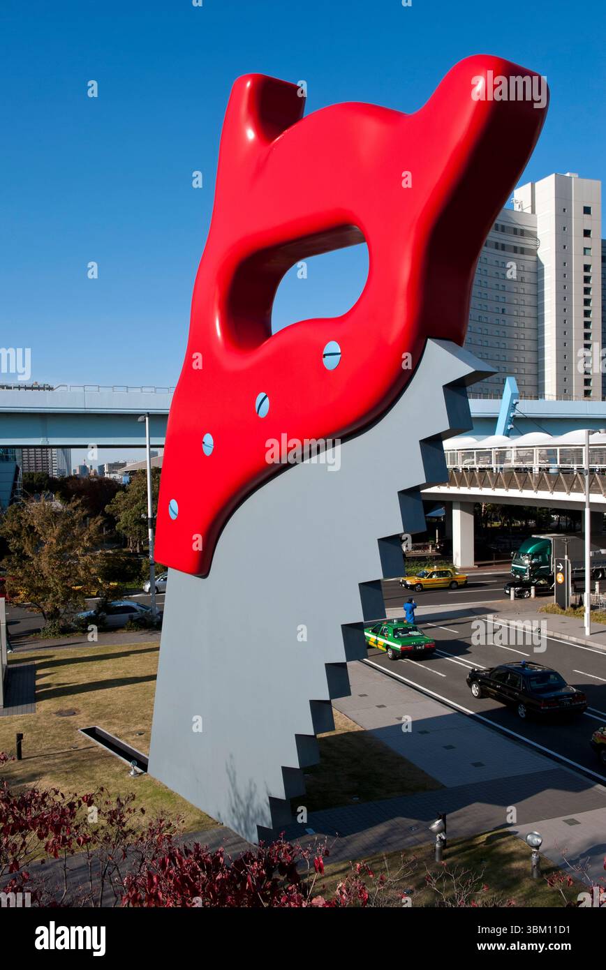 Odaiba saw sculpture hi-res stock photography and images - Alamy
