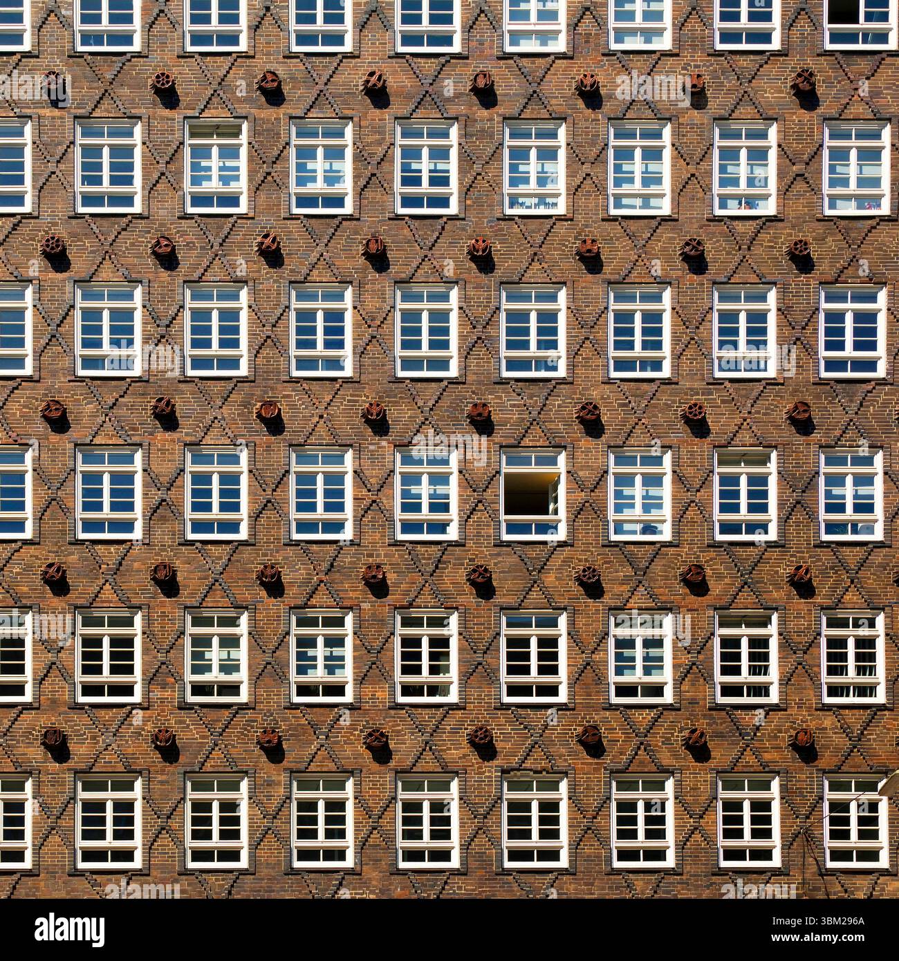 facade of the Sprinkenhof, brick expressionism in the Kontorhaus district, Germany, Hamburg, Hamburg Stock Photo