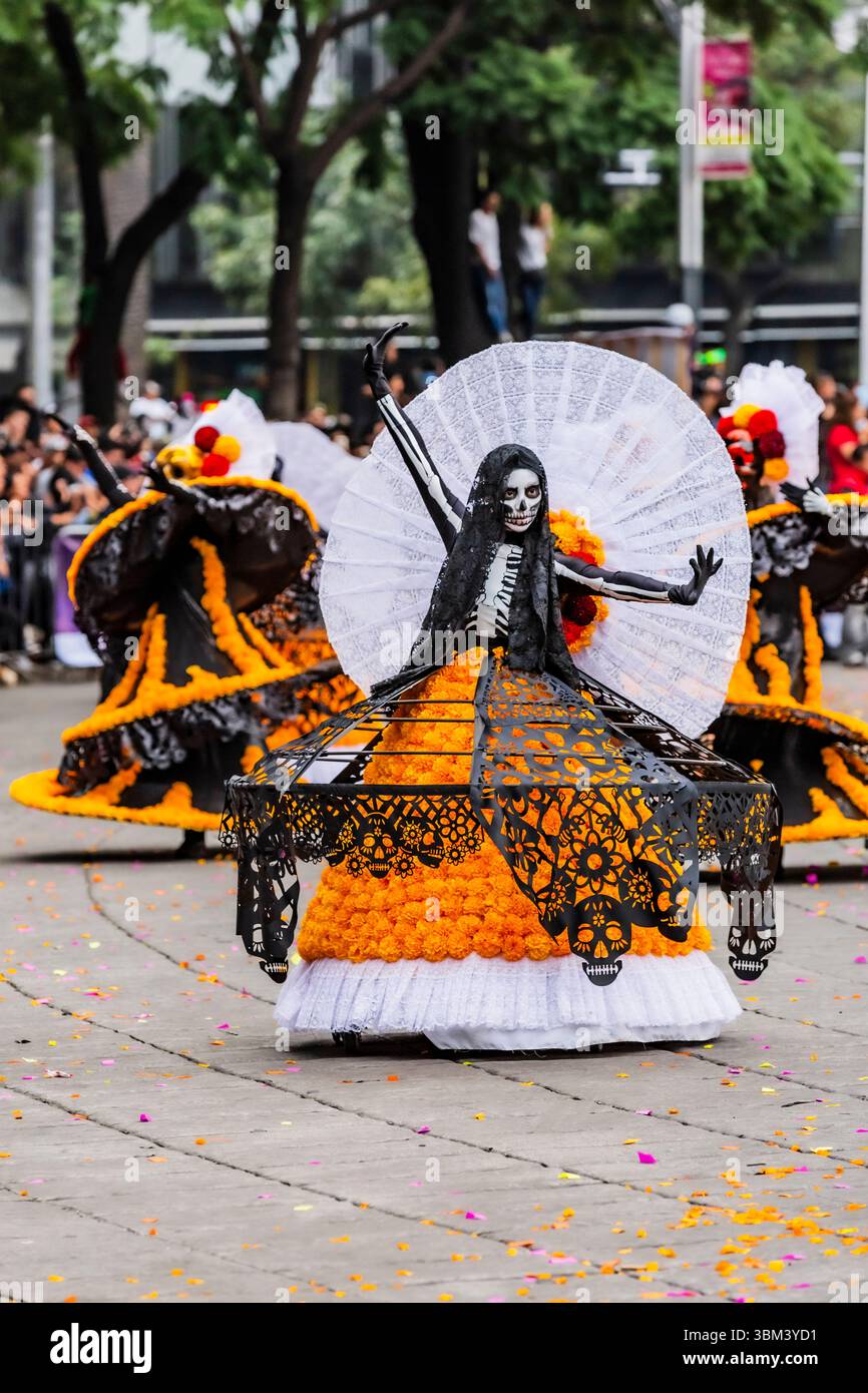 Mexican skulls during the Day of the Dead parade Stock Photo