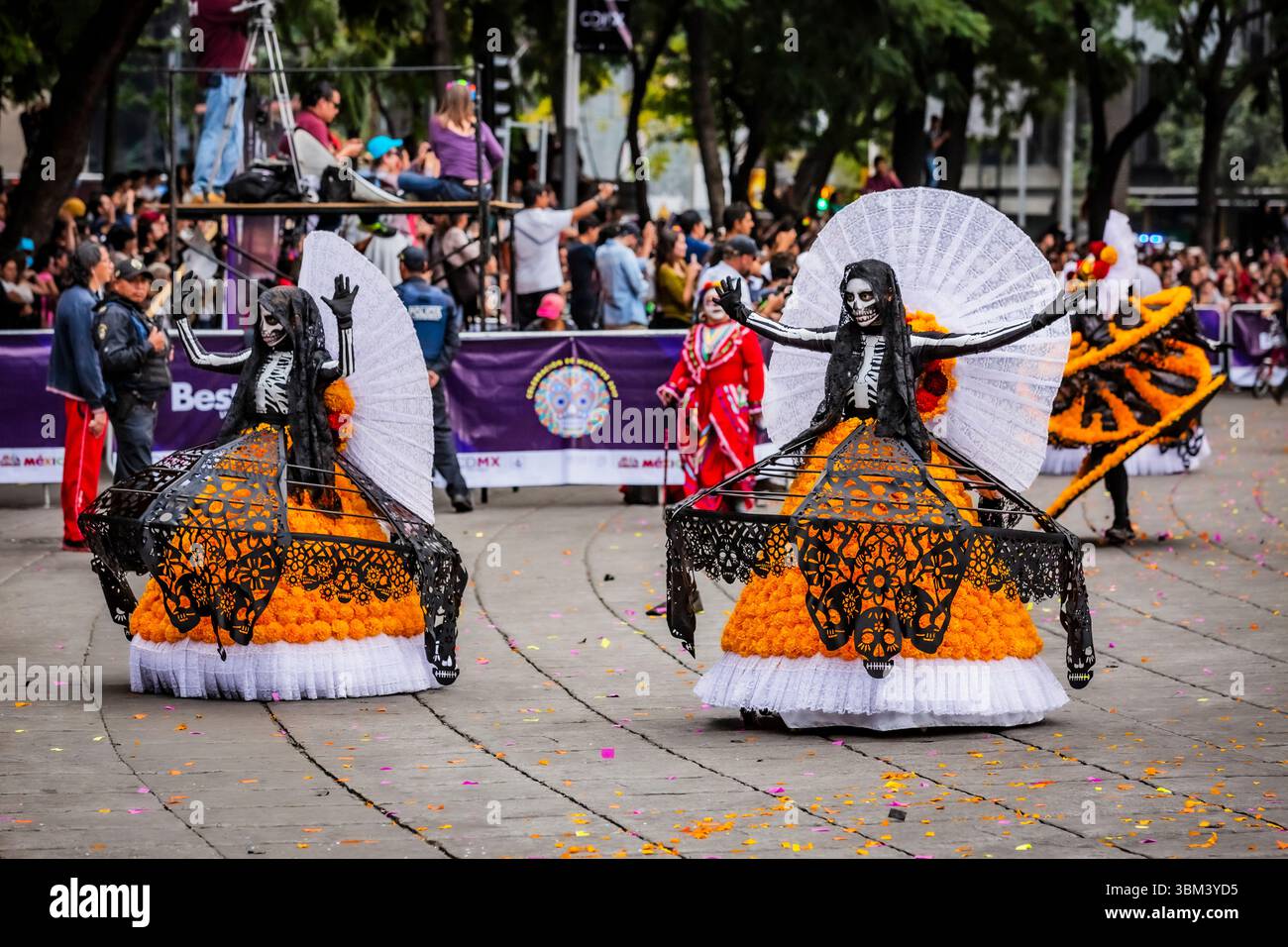 Mexican skulls during the Day of the Dead parade Stock Photo