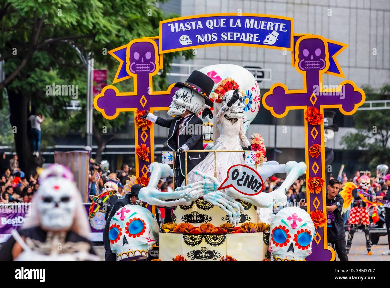 Mexican skulls during the Day of the Dead parade Stock Photo