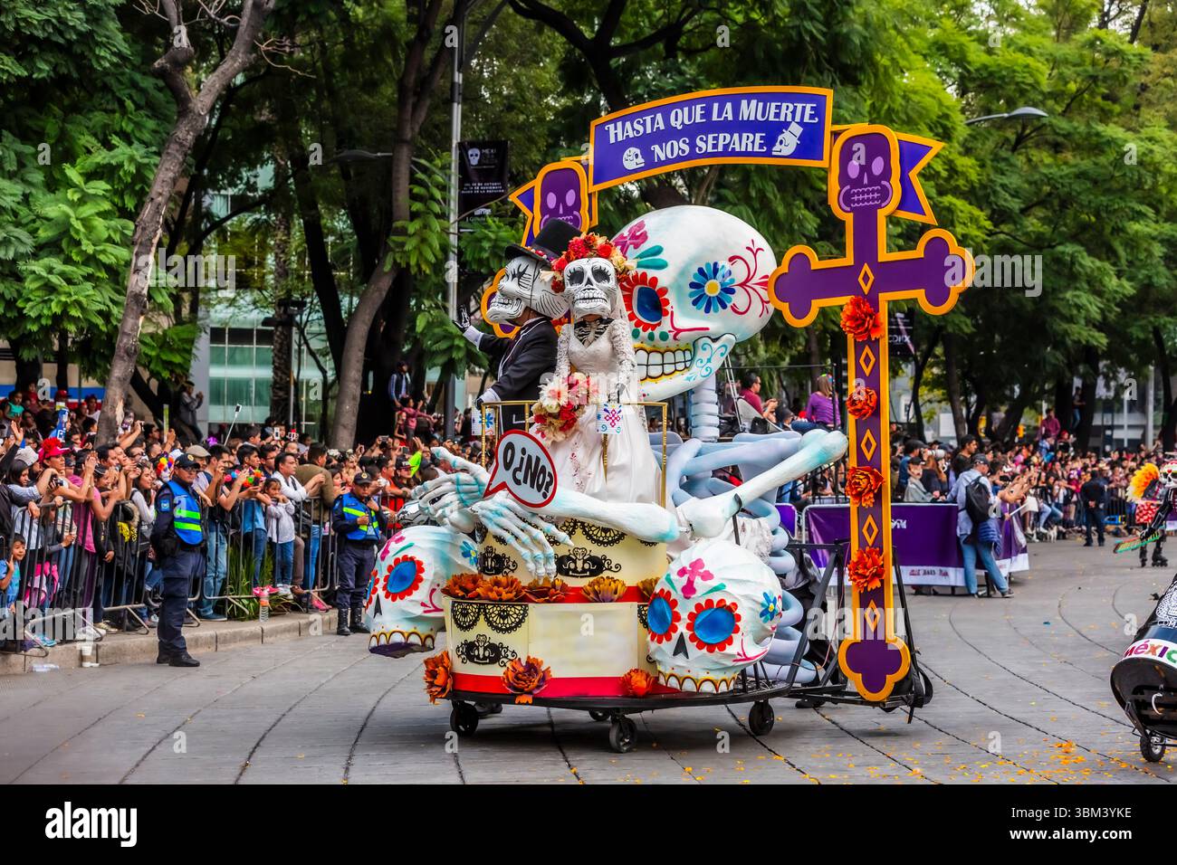 Mexican skulls during the Day of the Dead parade Stock Photo