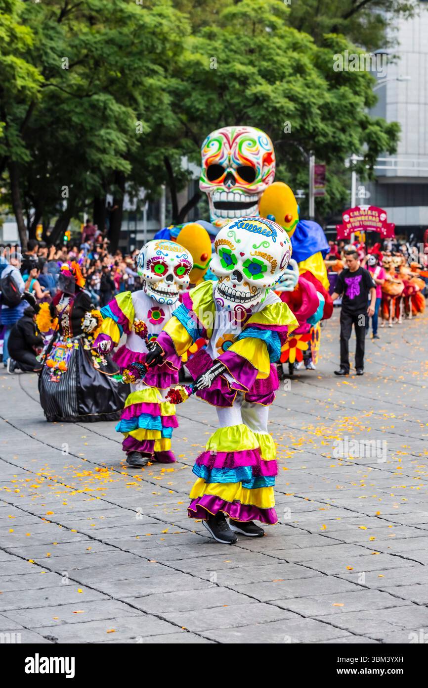 Mexican skulls during the Day of the Dead parade Stock Photo