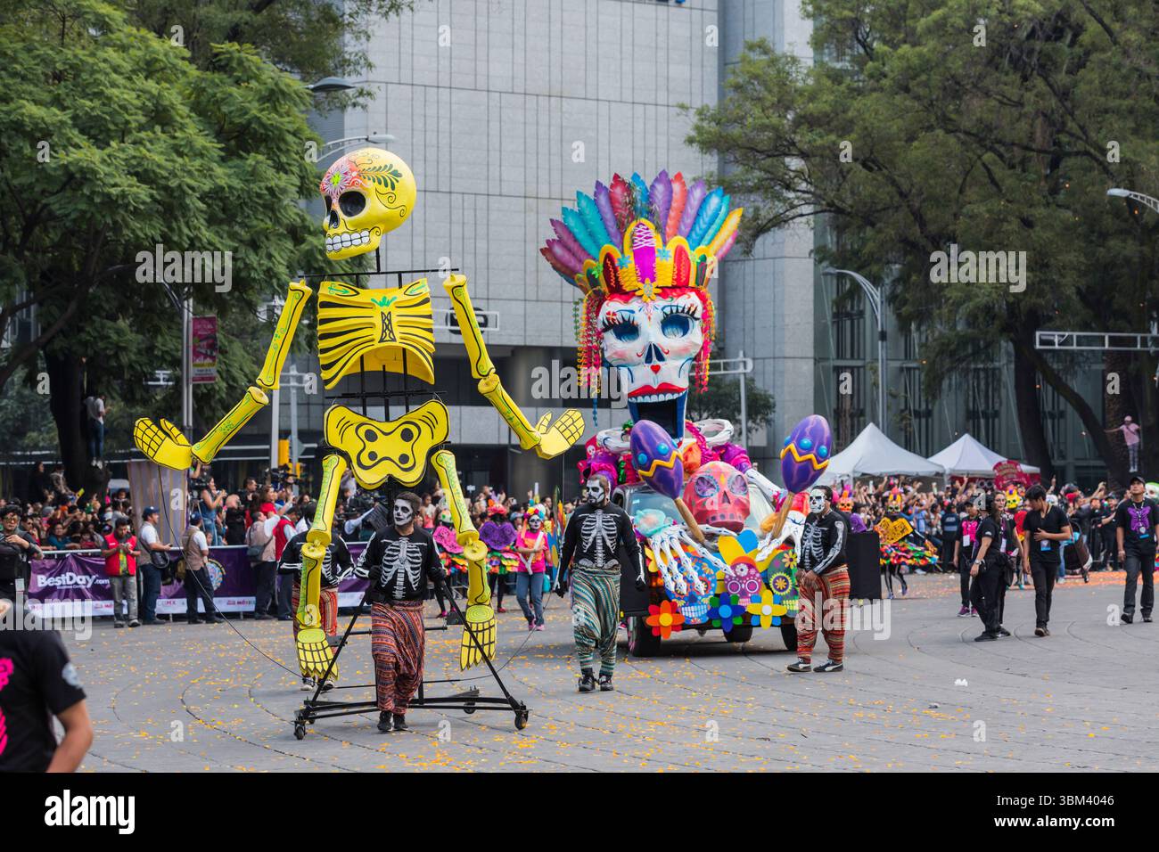 Mexican skulls during the Day of the Dead parade Stock Photo