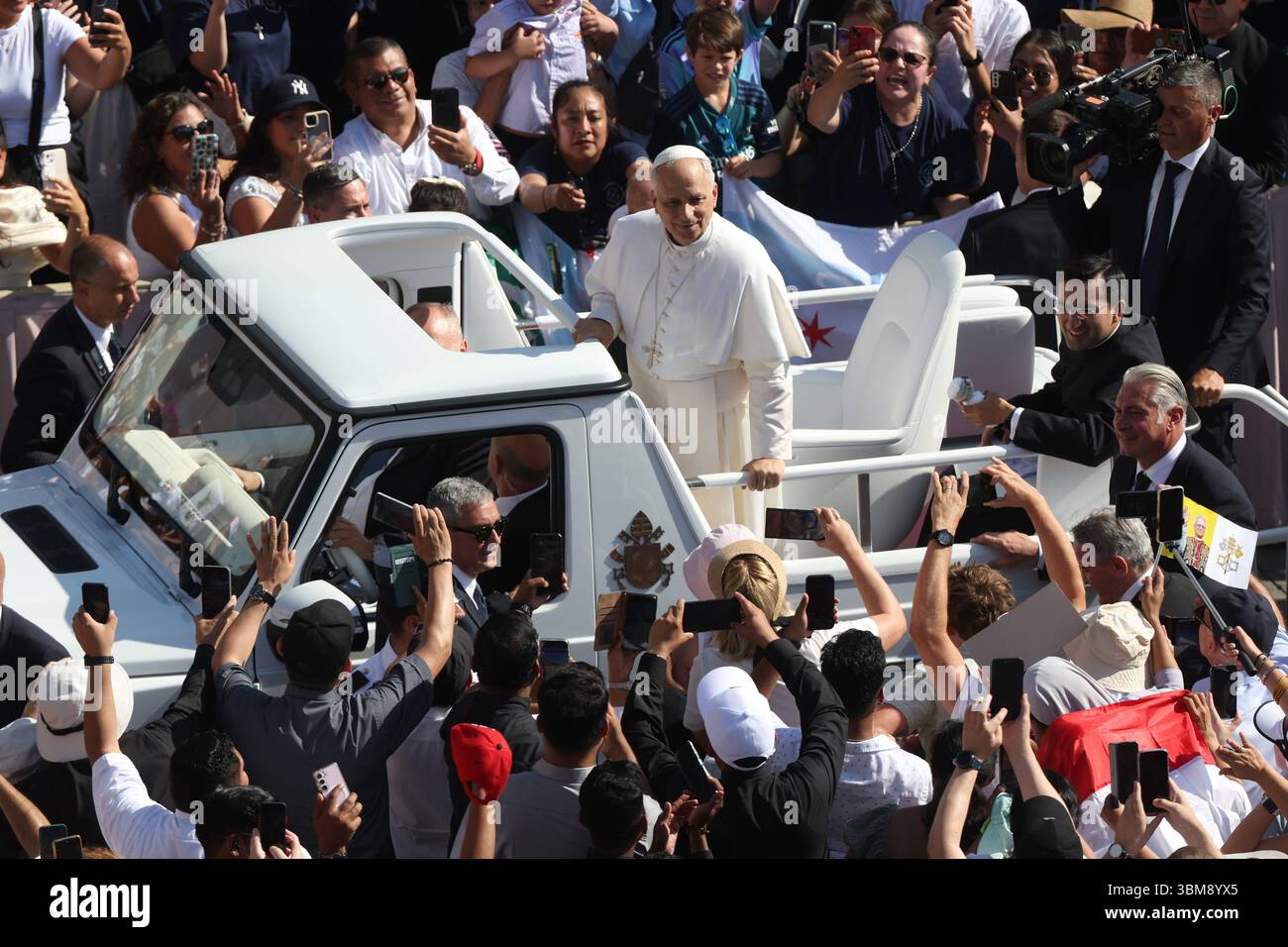 Vatican City Italy June 25 2025 Pope Leo XIV On The Popemobile 