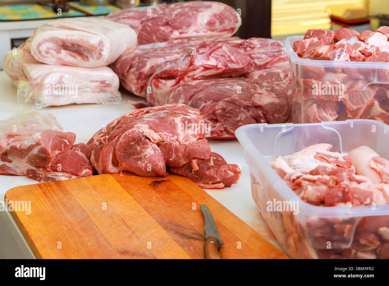 Wholesale butcher hi-res stock photography and images - Alamy