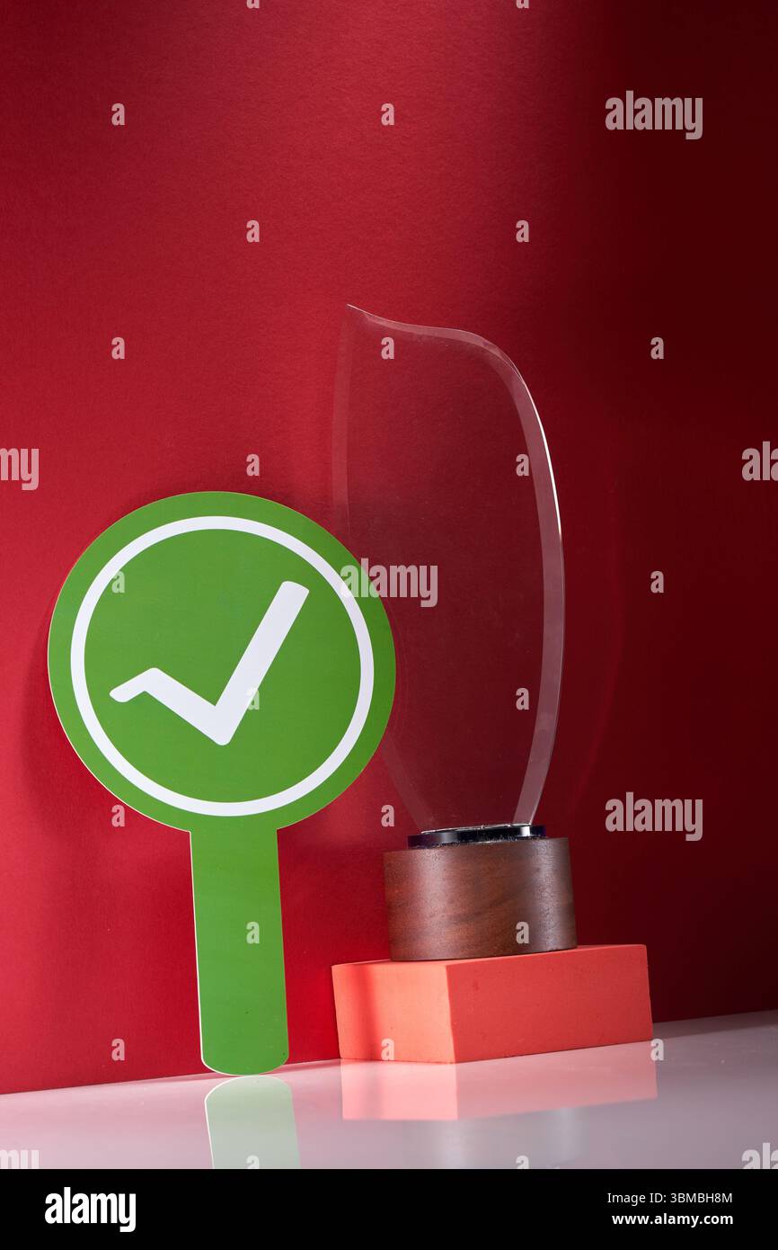 Checklist circle hi-res stock photography and images - Alamy