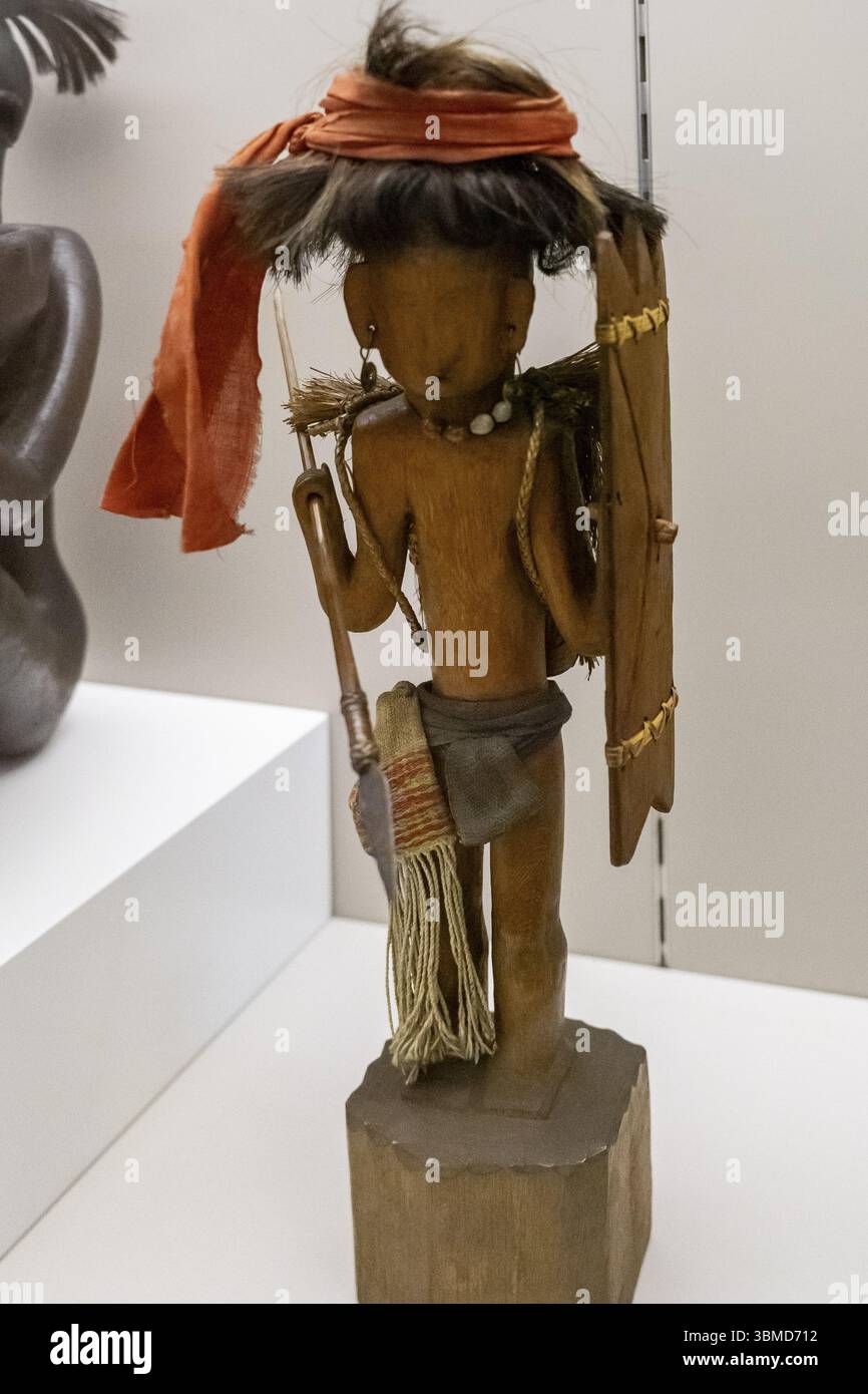 Ifugao culture sculpture (anito), 19th century, wood, seed, metal, hair ...