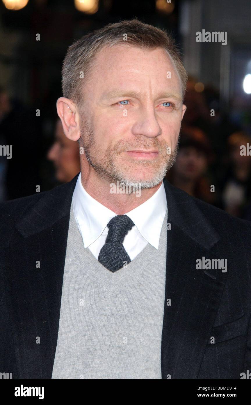 Daniel Craig a the UK film premiere of 'The Adventures of Tintin: The