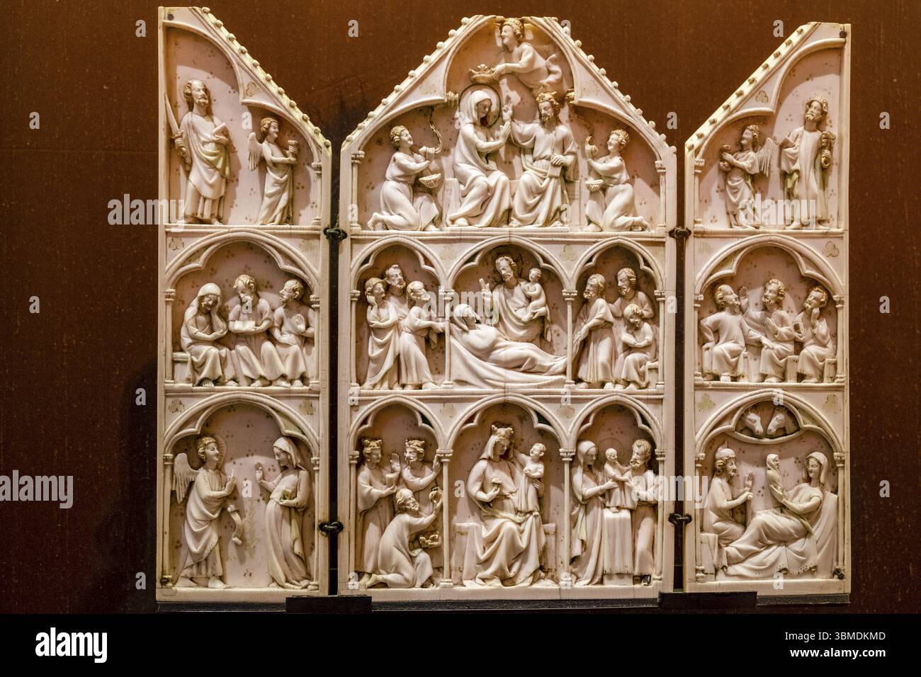 Triptych with scenes of the life and death of the Virgin Mary, Paris ...