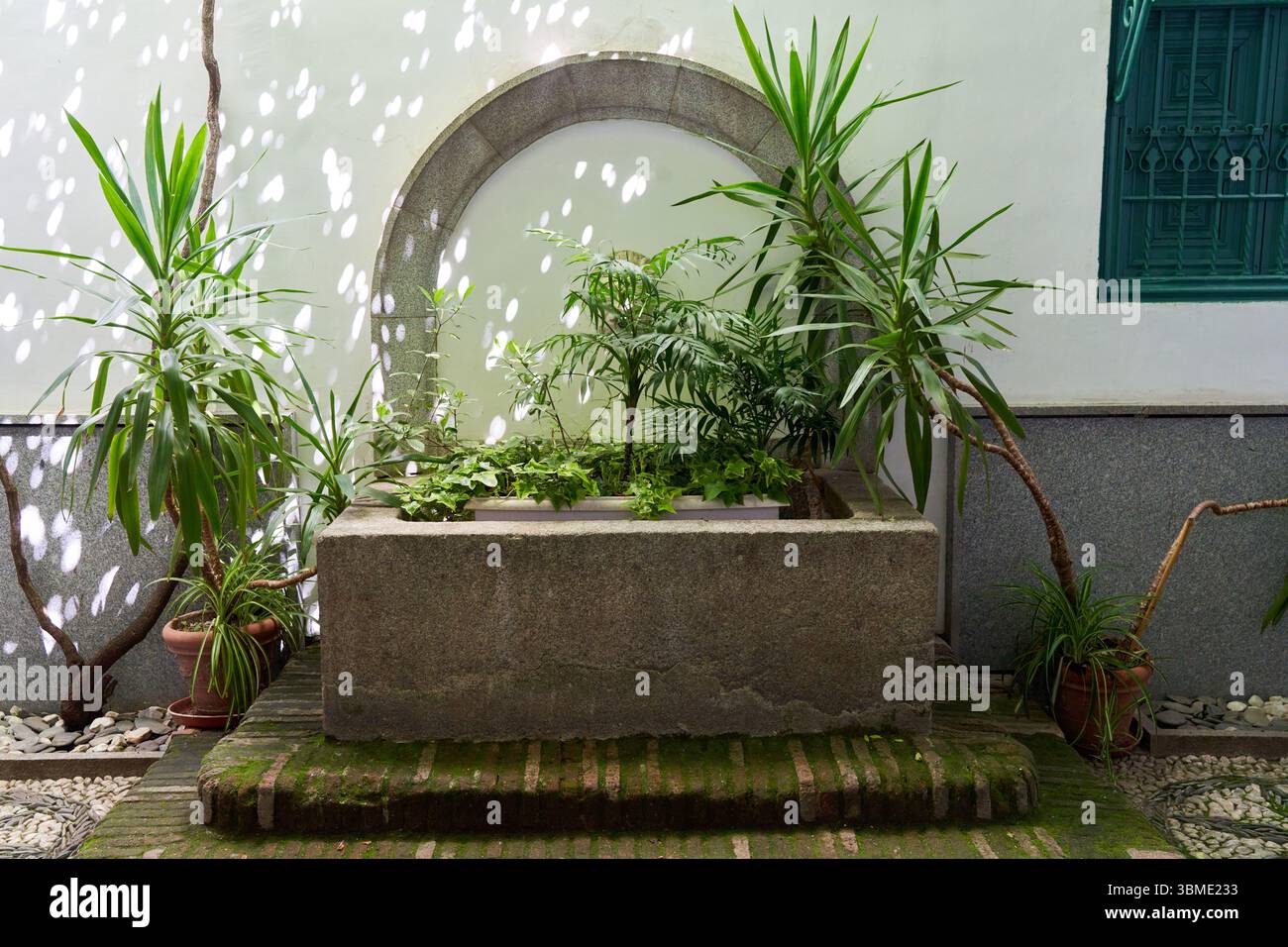Yard, Patio, Museo del Romanticismo, Museum of Romanticism, Madrid, Spain Stock Photo