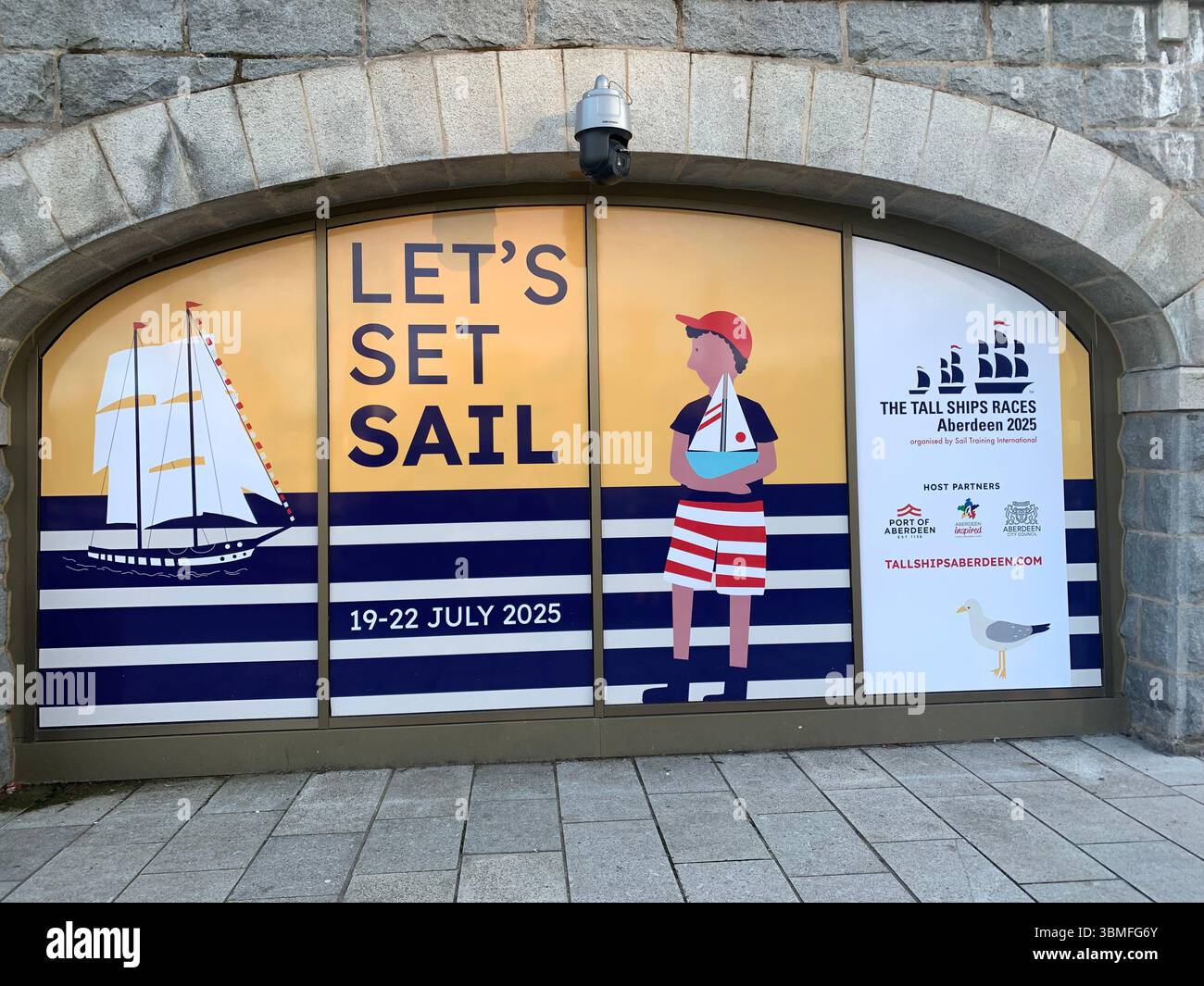 Aberdeen Scotland City Centre gardens garden Park sign signs grass tower building new style ornament Hotel stained glass window  walking people - Smartphone Captured Stock Image