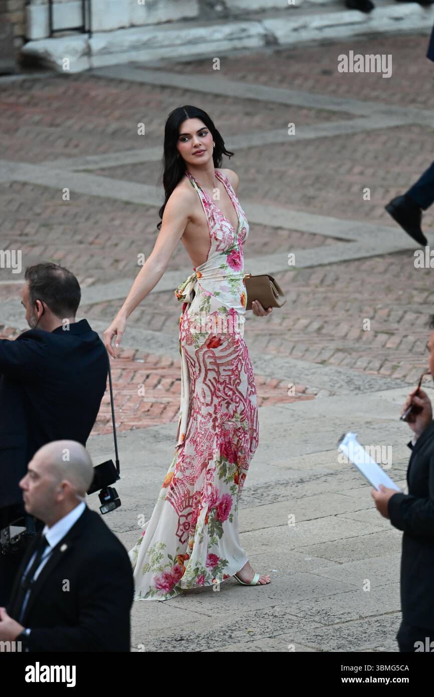 Kendall Jenner Jeff Bezos and Lauren Sànchez Wedding Arrivals at Campo