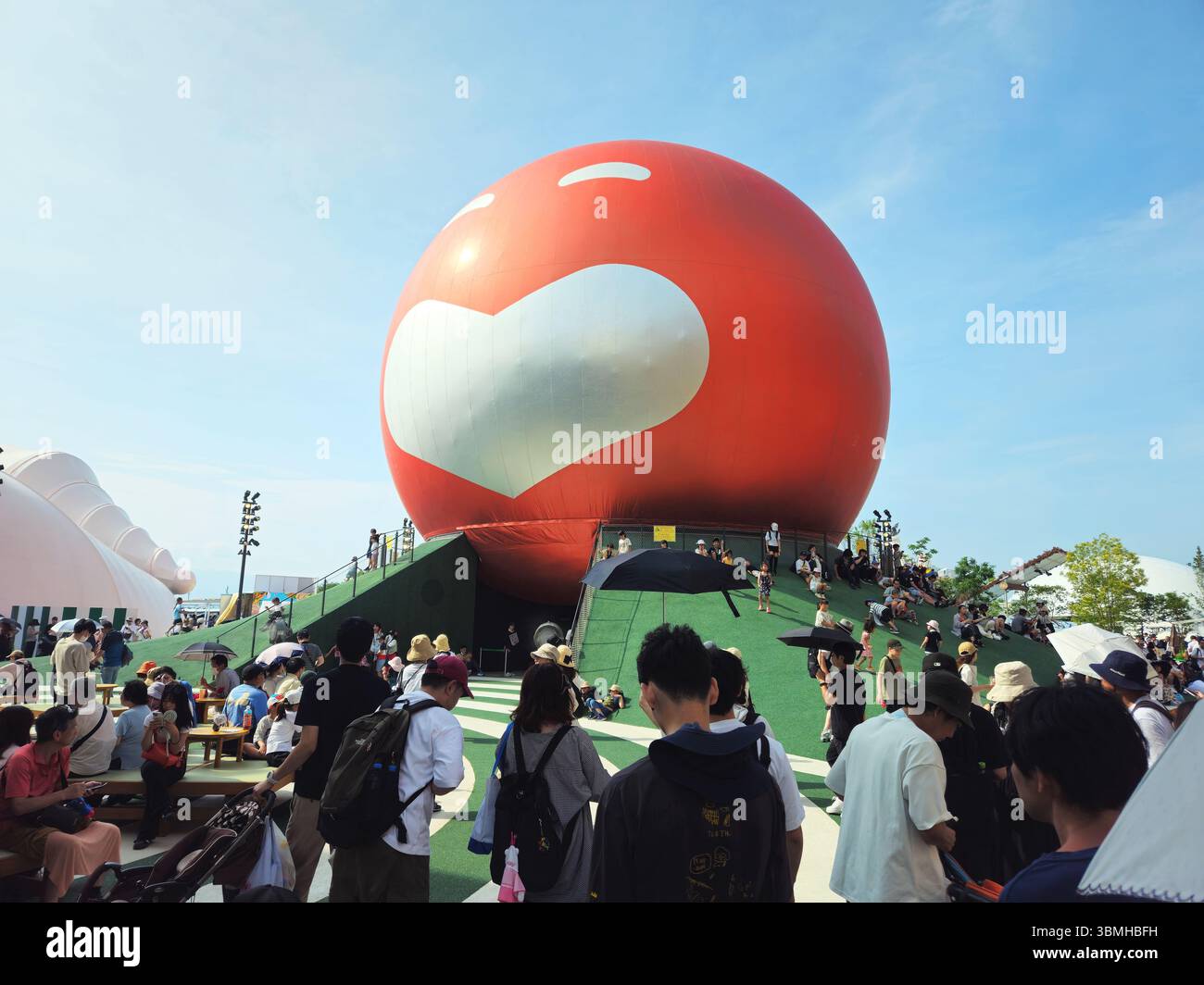 Heart of osaka hi-res stock photography and images - Alamy