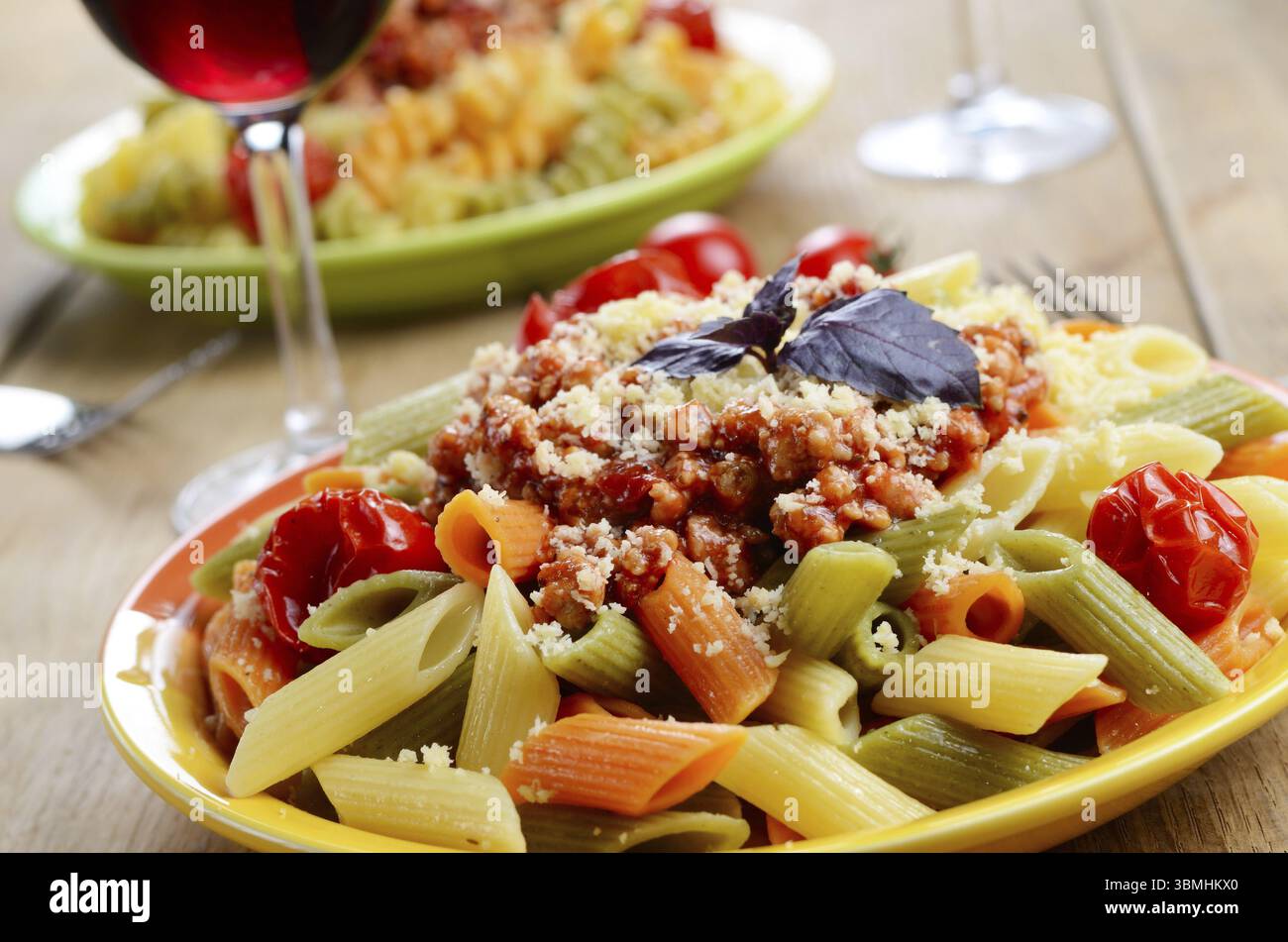 penne pasta with red sauce