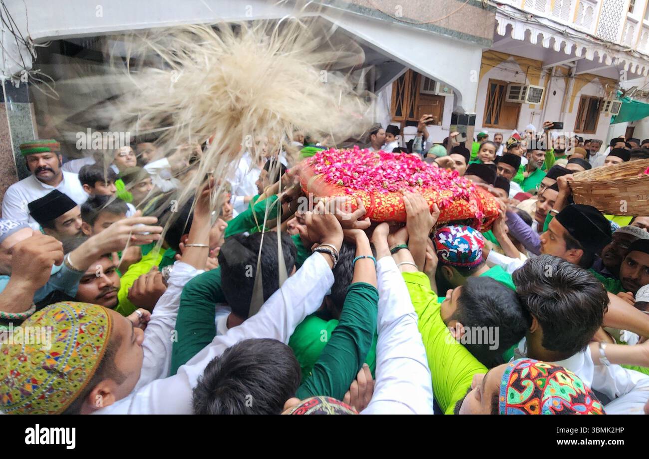 Ajmer, Rajasthan, India. 26th June, 2025. Muharram rituals begin with ...