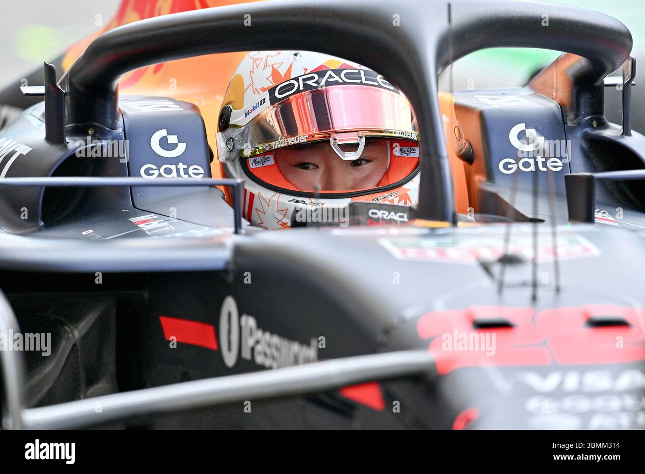 Oracle Red Bull Racing Japan Red bull racing japan 2025 yuki hi-res stock photography and images - Alamy