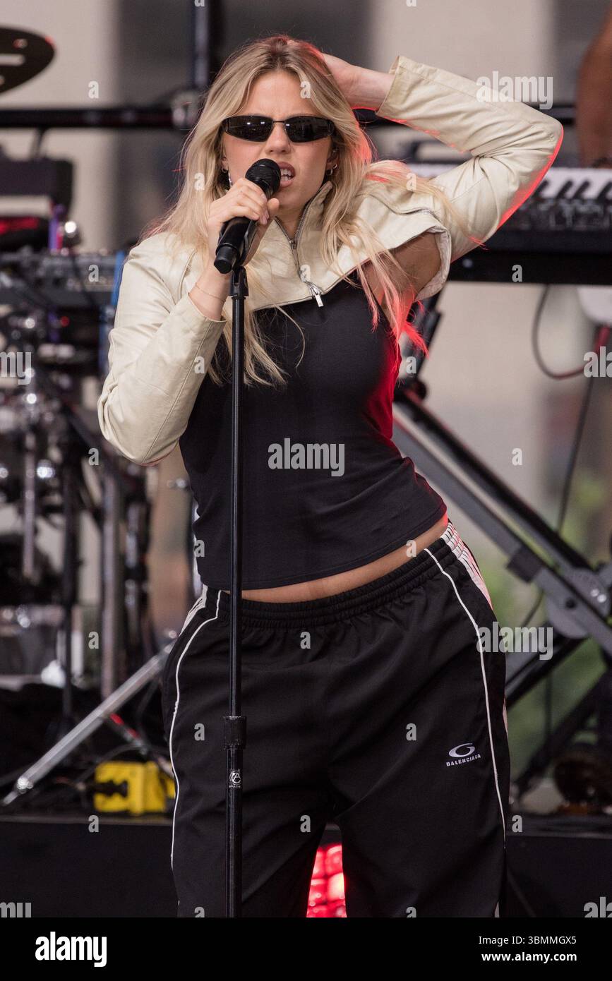 Renee Rapp on stage for NBC Today Show Concert Series with Reneé Rapp