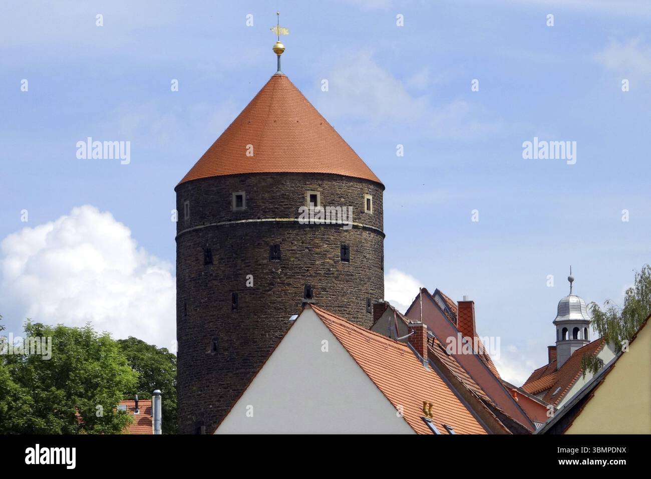Freiberg, sachsen, stadtbefestigung, stadtmauer, tor, gemaeuer, mauer, stadtmauer, stadttor, durchfahrt, altstadt, stadtansicht, sehenswuerdigkeit, se Stock Photo
