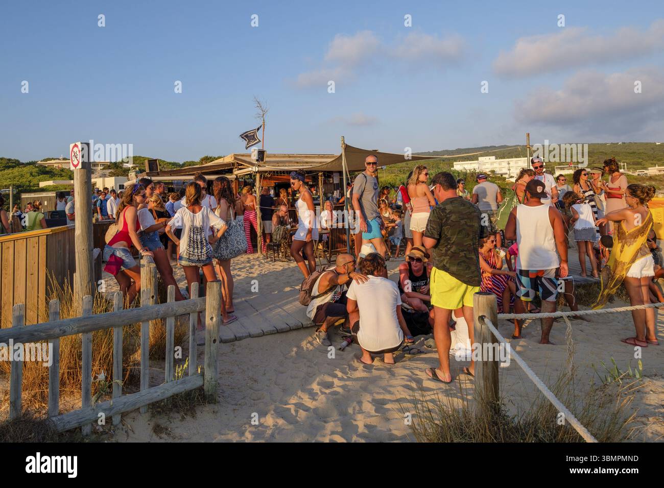 Ibiza to Formentera Cruise with Snorkeling, Paella & Open Bar in Ibiza