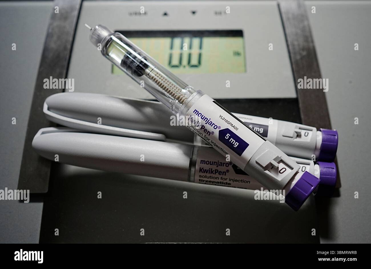 Mounjaro kwikpen hi-res stock photography and images - Alamy