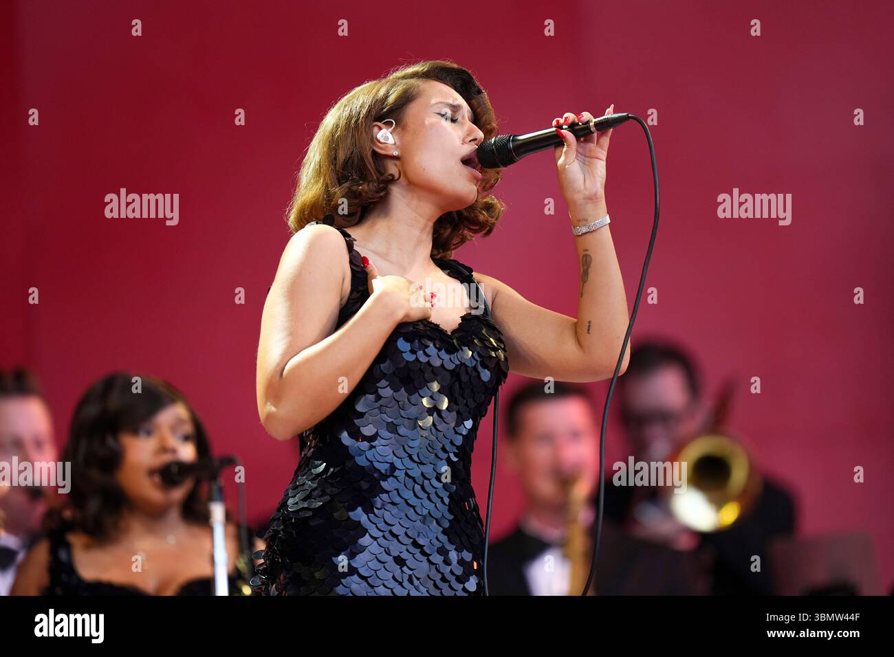Raye England Raye performs during the Glastonbury Festival in Worthy Farm, Somerset ...