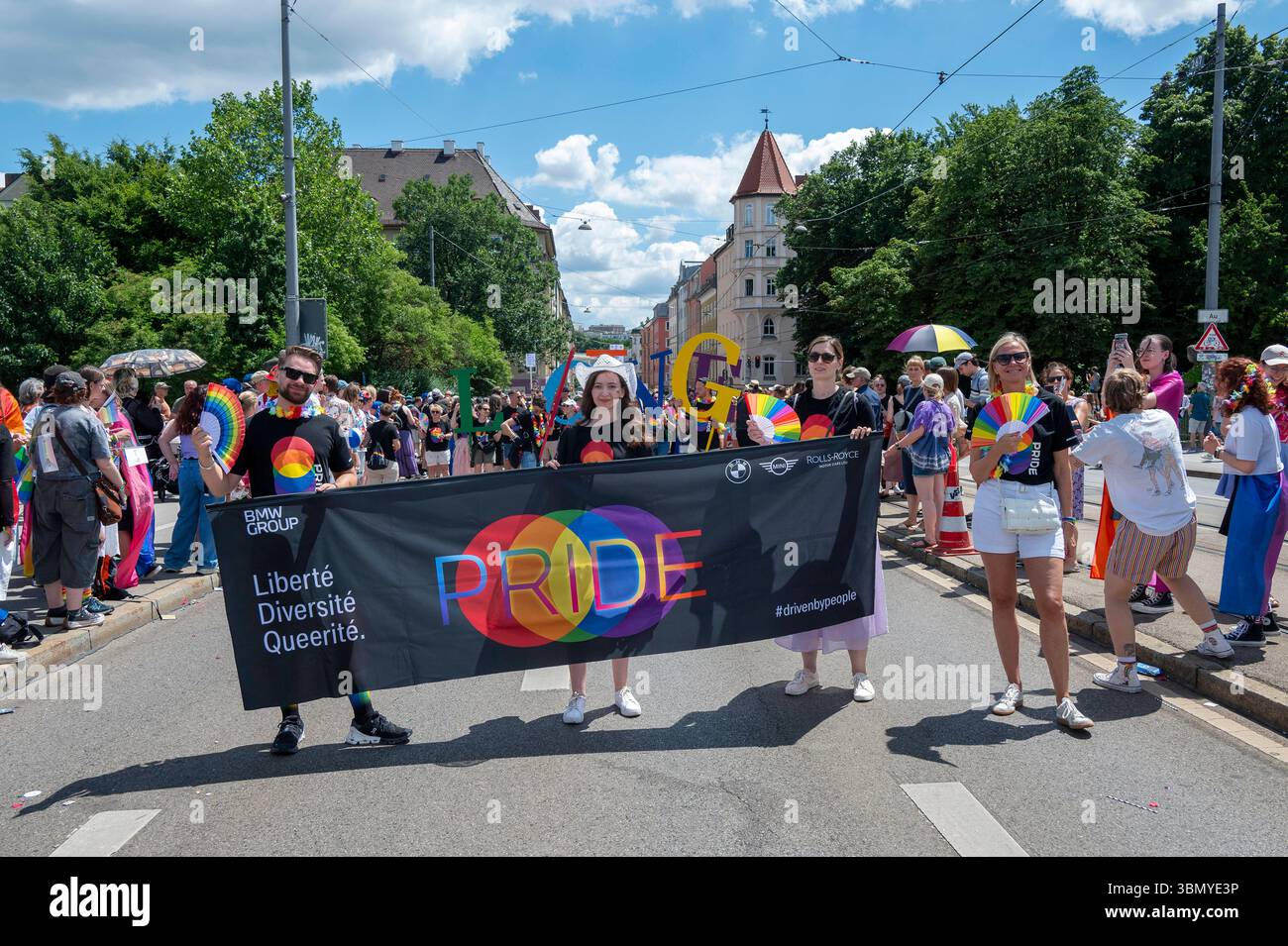 Muenchen, CSD Politparade, BMW Group Pride *** Munich, CSD political ...