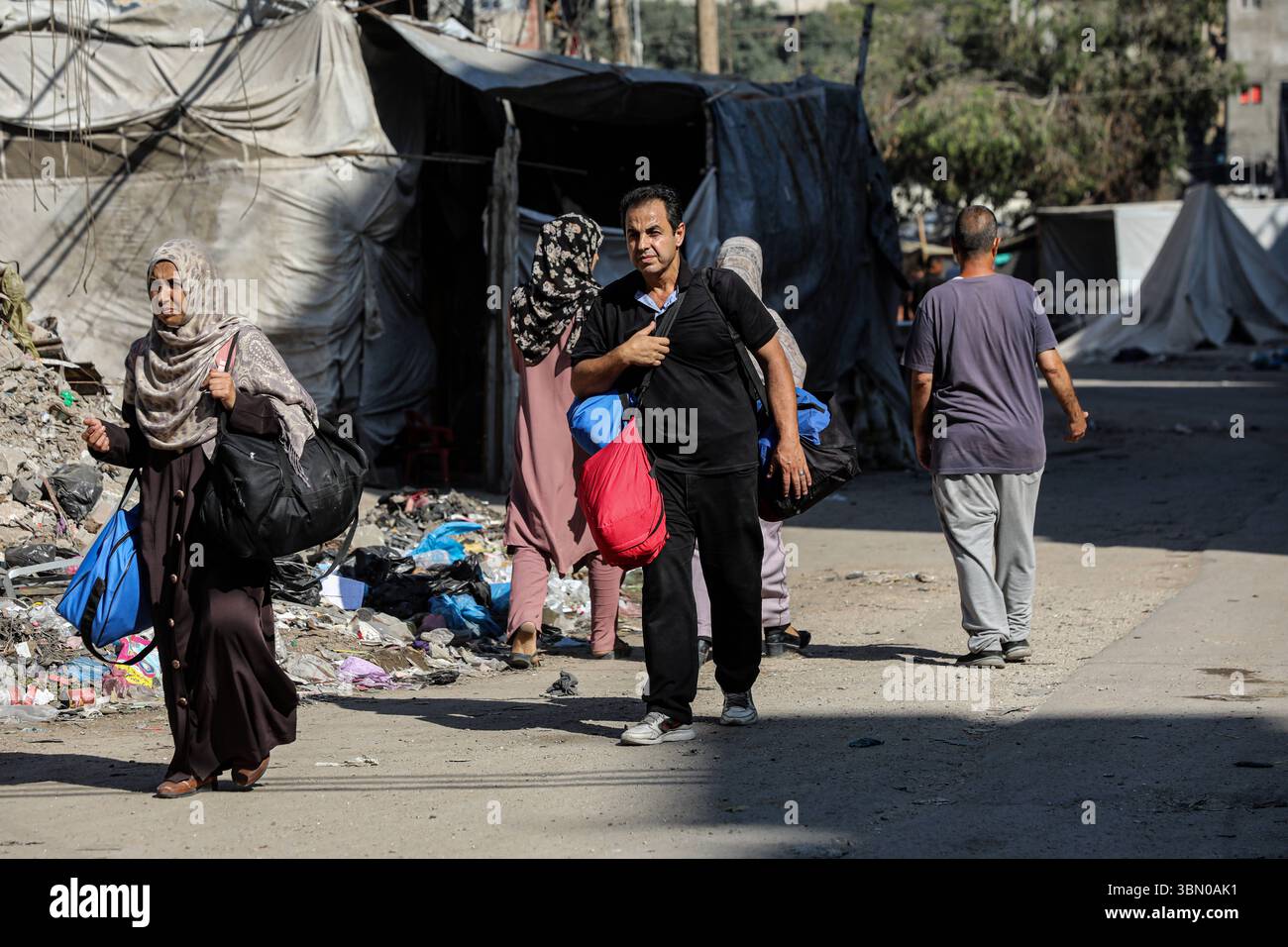 Residents of eastern Gaza begin evacuating their neighborhoods after ...
