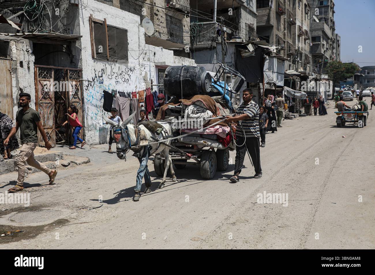 Residents of eastern Gaza begin evacuating their neighborhoods after ...