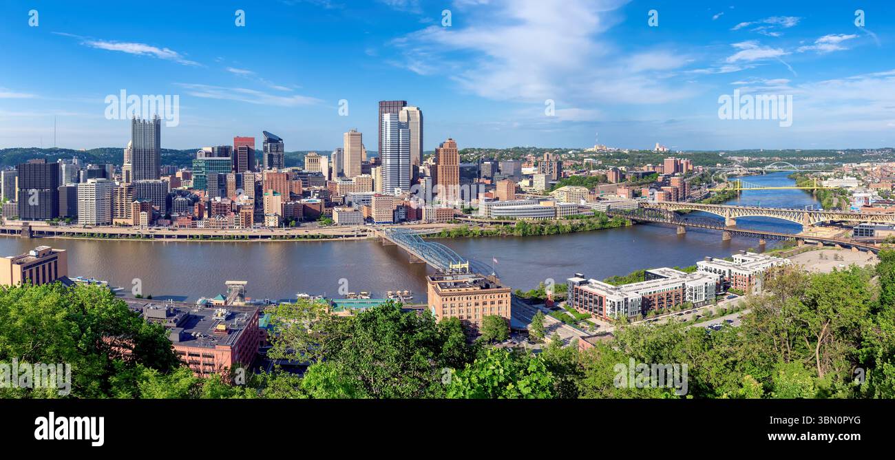 Pittsburgh downtown skyline at sunset in Pittsburgh, Pennsylvania. Stock Photo
