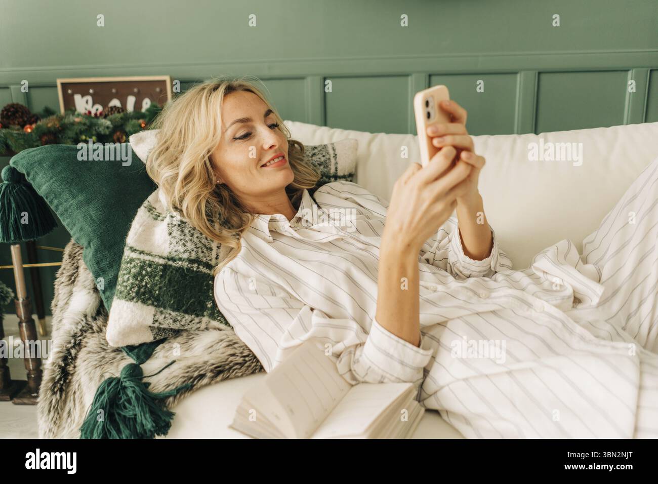 Lazy person sofa hi-res stock photography and images