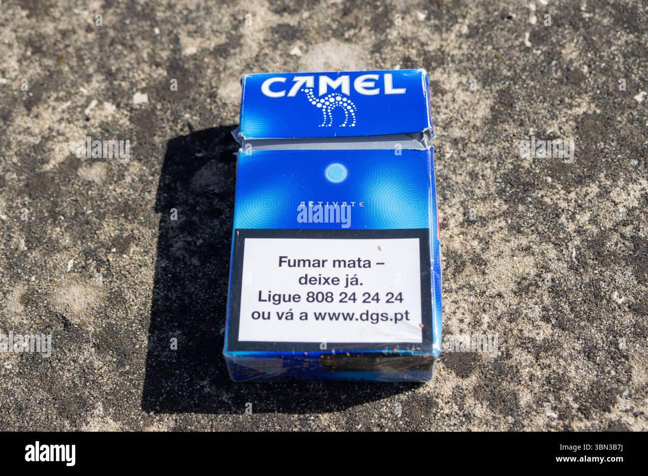 embassy gold cigarettes Embassy Cigarettes