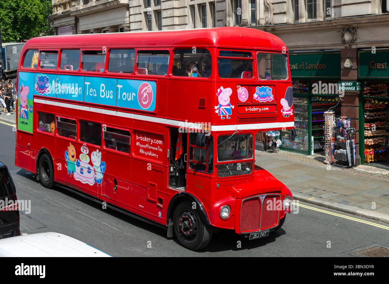 London: Ride a Routemaster Bus Sightseeing Tour (ACTUALIZADO 2025