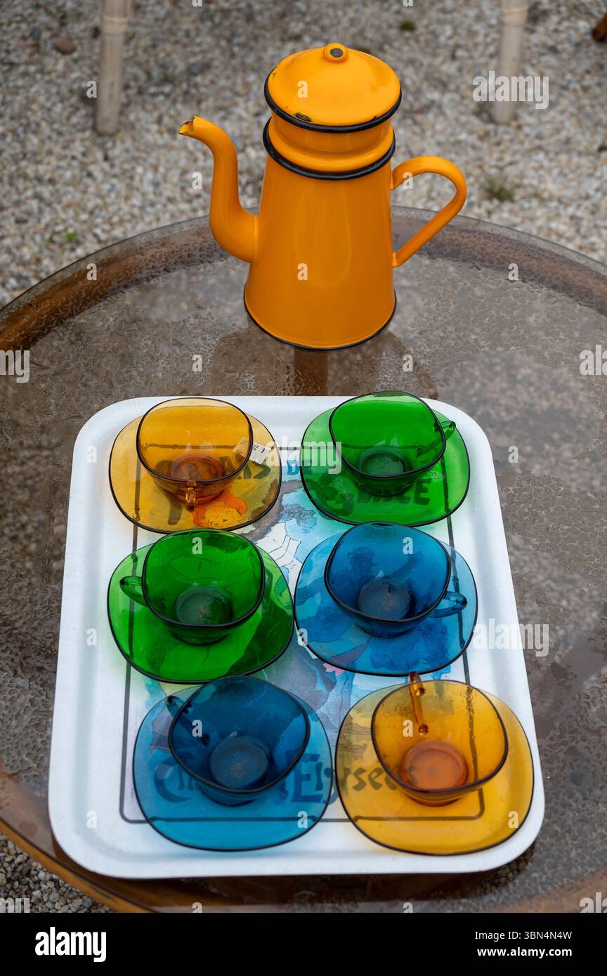 At the junk shop. Coffee pot and cups Stock Photo