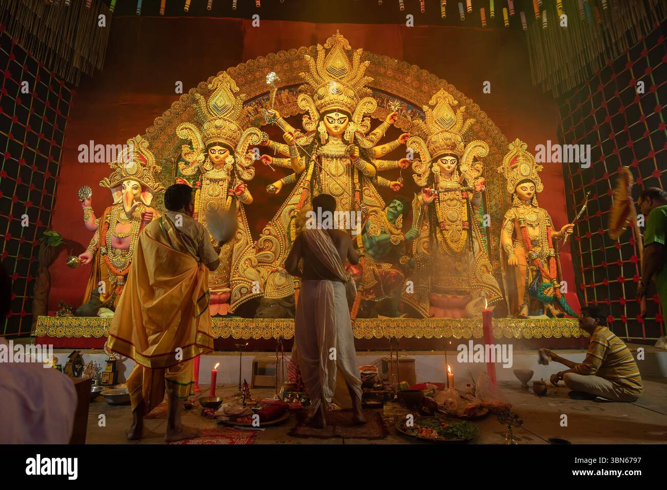 Howrah, West Bengal, India - 3rd October, 2022 : Hindu Priests ...