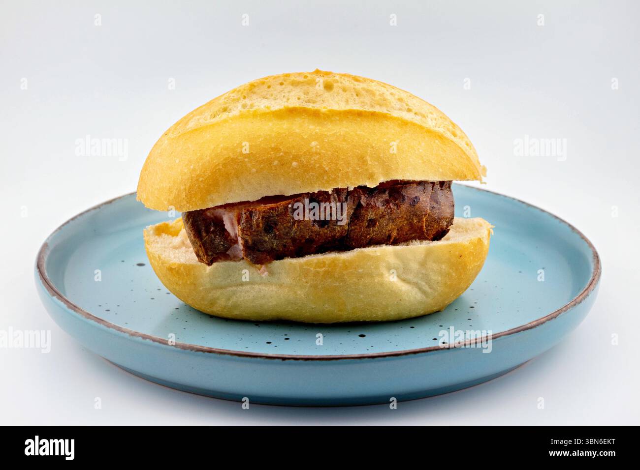 Fleischkäse im Brötchen Stock Photo