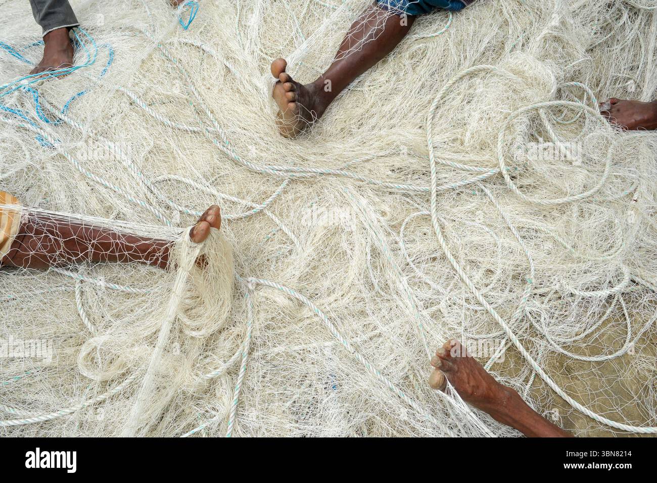 Current nets hi-res stock photography and images - Alamy