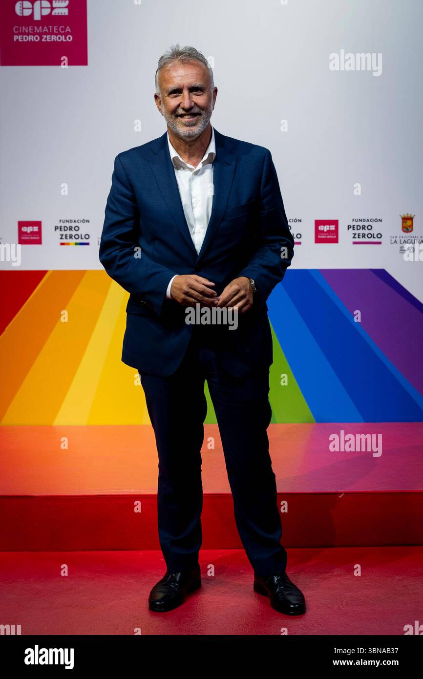 Miguel torres hi-res stock photography and images - Page 2 - Alamy