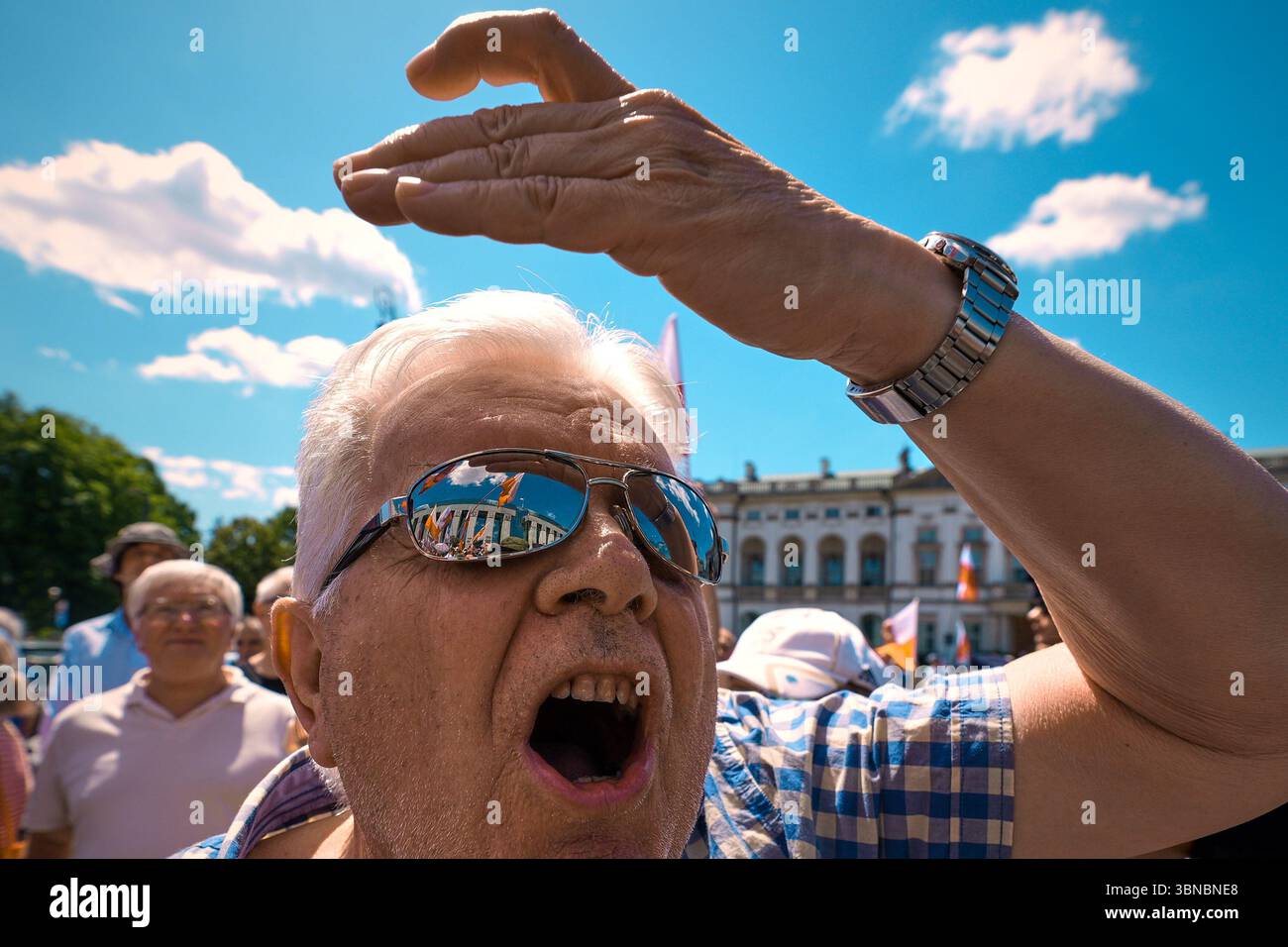 People gather outside the Sad Najwyzszy (Supreme Court) in Warsaw, Poland on 01 July, 2025. A disputed chamber of the Supreme Court, one not formerly Stock Photo