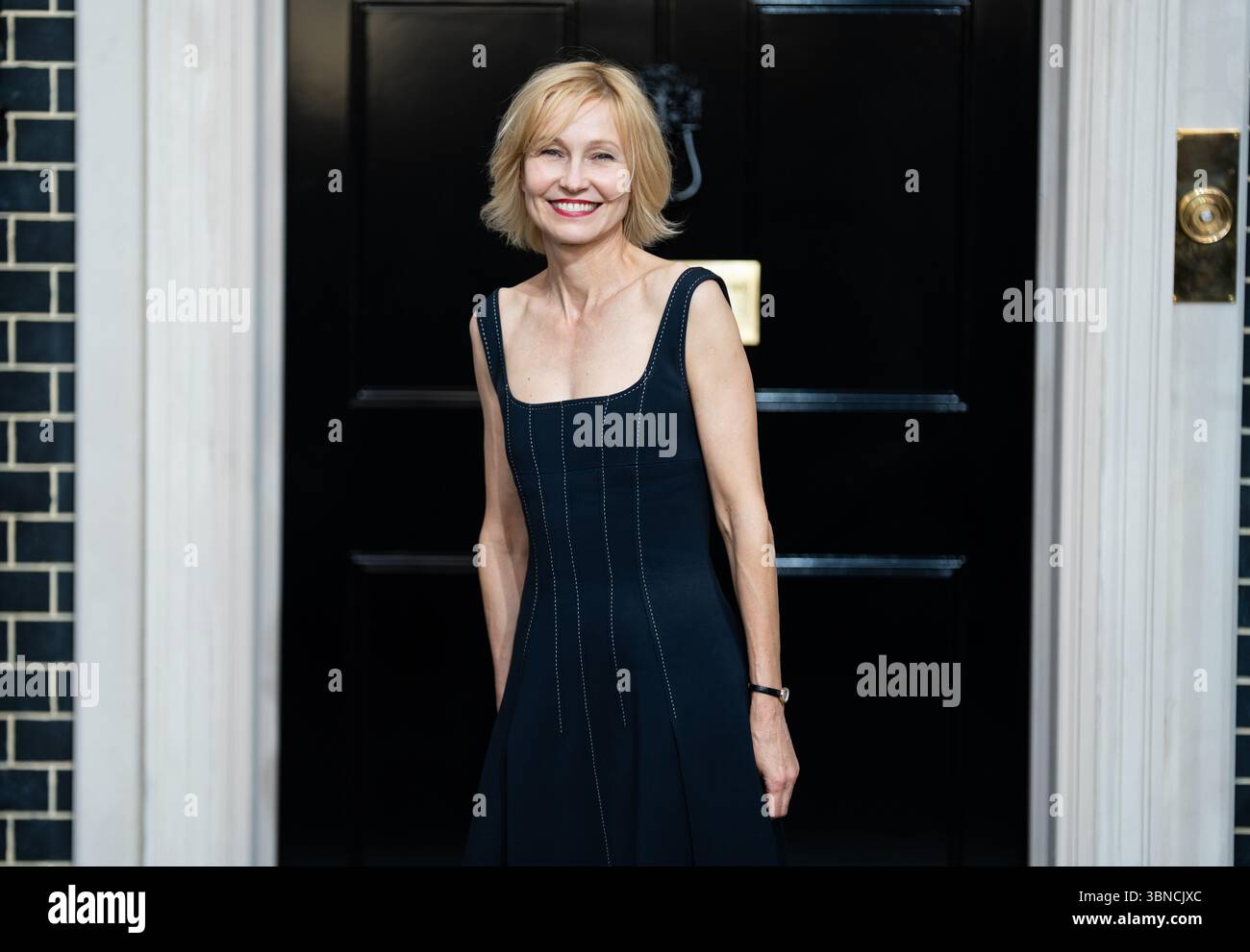 Oriq kaltaklar Bitiruvchilarning yashirin kamerasi jinsiy aloqa