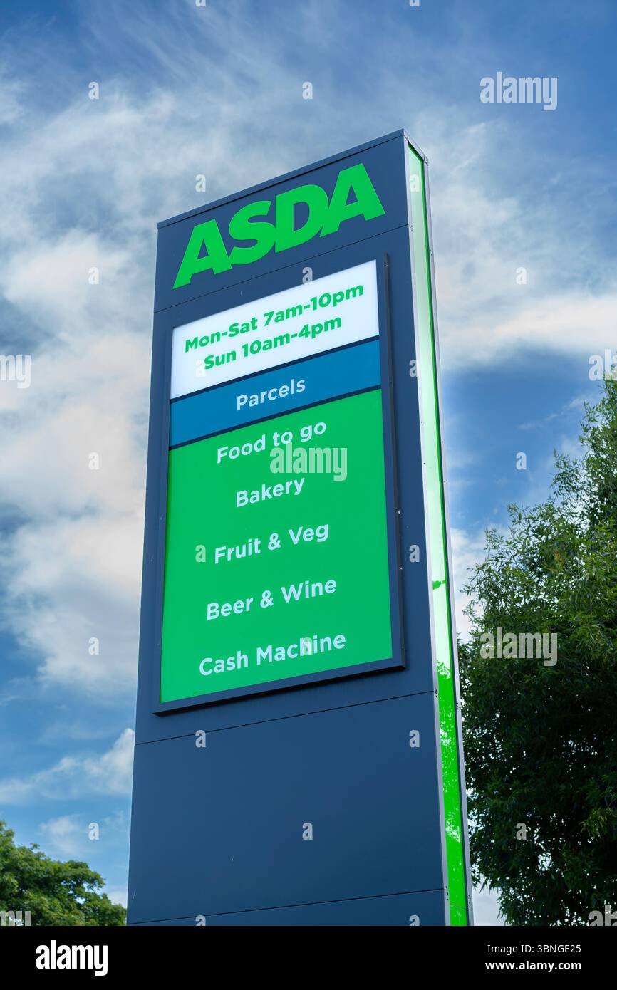 Asda sign hi-res stock photography and images - Alamy